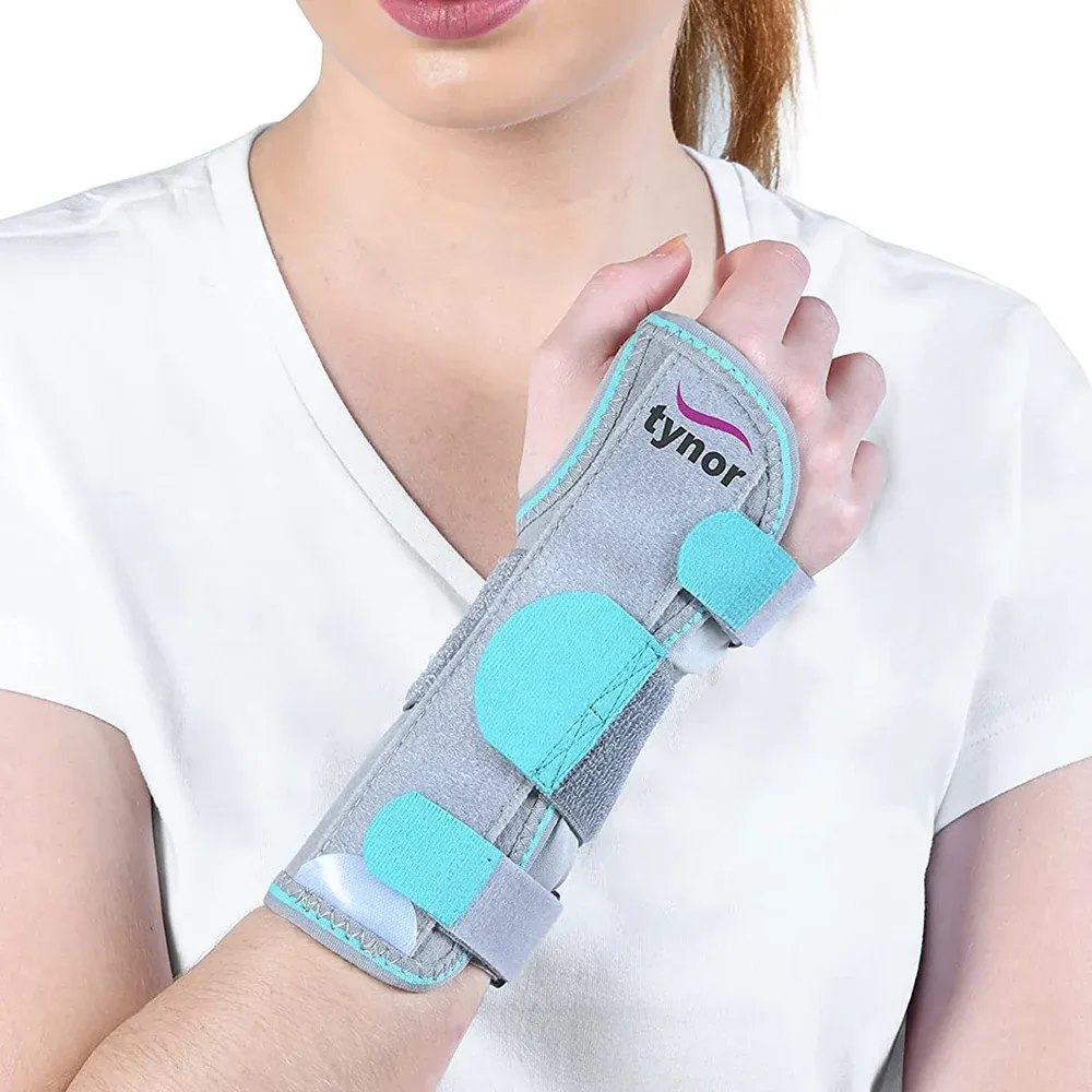 Tynor Wrist Splint (Ambidextrous)  E43